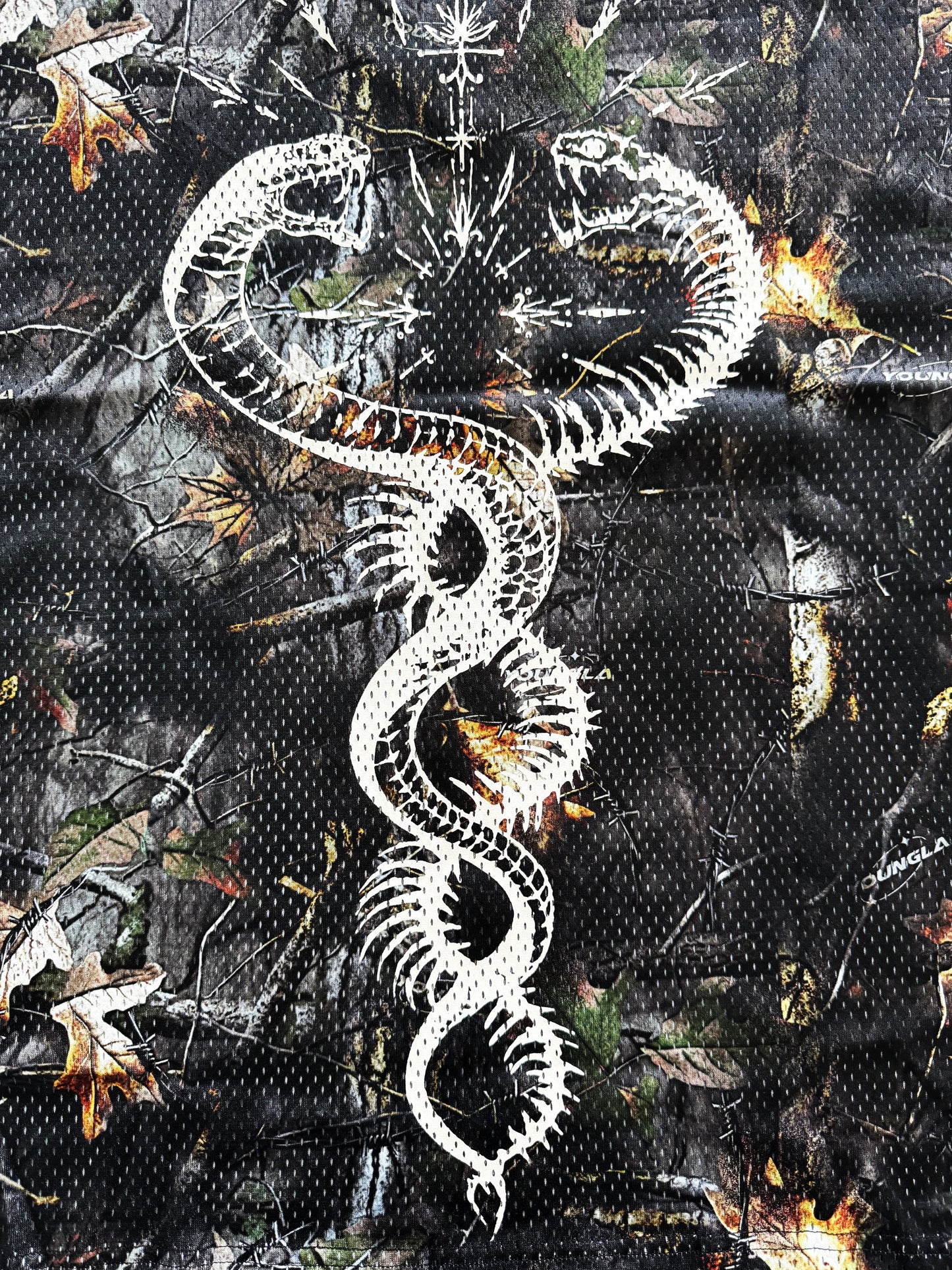 c:black-tree-camo